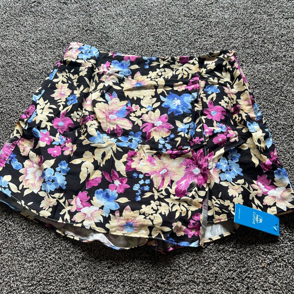 Cupshe Pink and Blue Skorts with Vibrant Floral Design